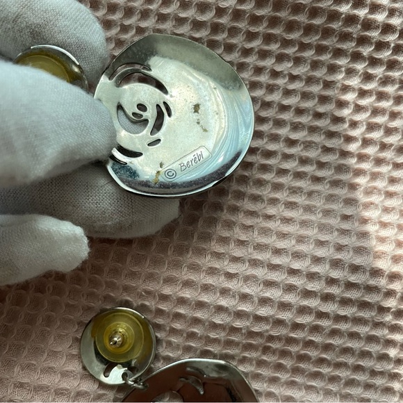 Vintage Edgar Berebi Blue Earrings - Picture 4 of 4